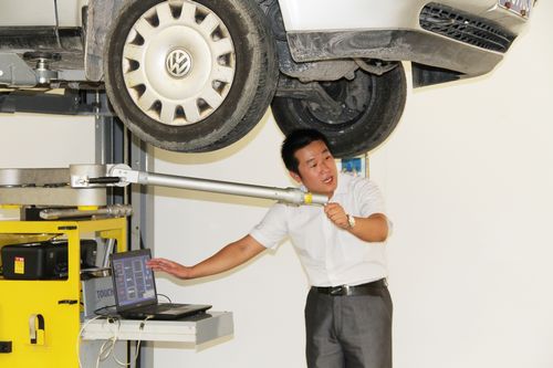 萬通名師在理實(shí)一體化操作中